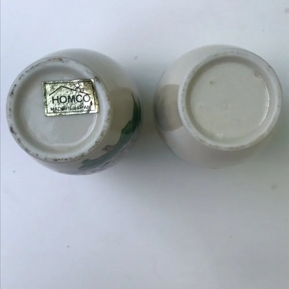 Vintage Homco Japan Mini Flower Vases Pair of 2 Grapevine and Floral Designs